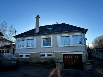 MAISON A VENDRE - CERCY LA TOUR - 149.65 m2 - 172�000�&euro;