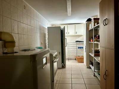 MAISON A VENDRE - CERCY LA TOUR - 149.65 m2 - 172�000�&euro;