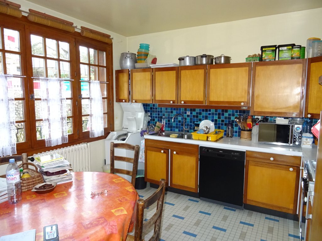 MAISON - CHATEAU CHINON CAMPAGNE - 144.77 m2 - VENDU