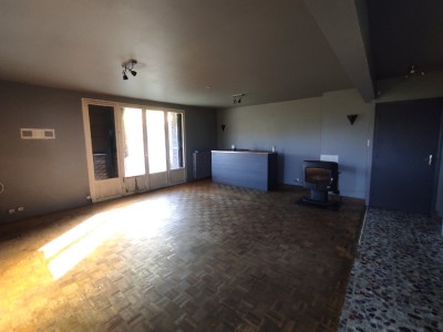 MAISON A VENDRE - CHATEAU CHINON CAMPAGNE - 92.39 m2 - 80000€