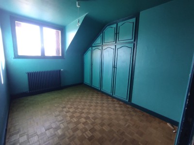 MAISON A VENDRE - CHATEAU CHINON CAMPAGNE - 92.39 m2 - 80000€