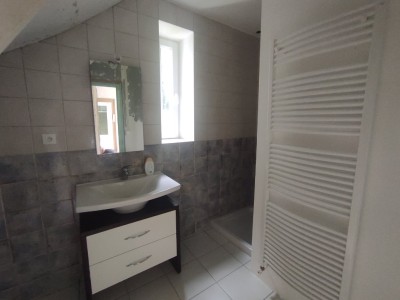 Maison 6 pices / 4 chambres A VENDRE - CHATEAU CHINON CAMPAGNE - 126.42 m2 - 152000€