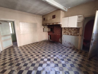 MAISON A VENDRE - CHATEAU CHINON CAMPAGNE - 74.21 m2 - 59000€
