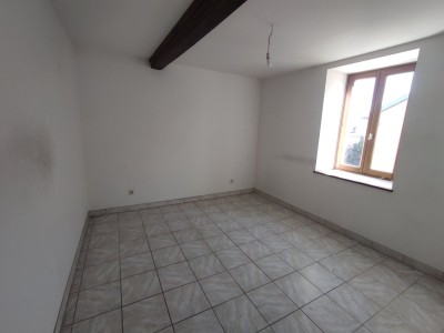MAISON A VENDRE - CHATEAU CHINON CAMPAGNE - 145.12 m2 - 110 000 €