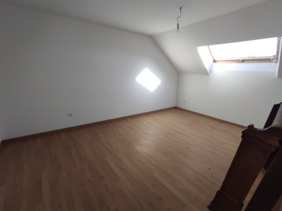 MAISON A VENDRE - CHATEAU CHINON CAMPAGNE - 145.12 m2 - 110 000 €