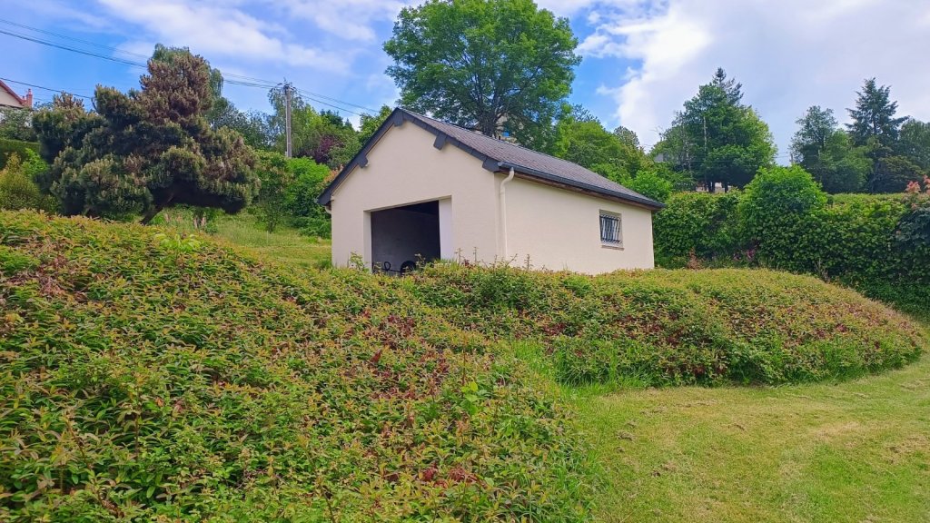Pavillon sur sous sol complet - CHATEAU CHINON CAMPAGNE - 89.99 m2 - VENDU
