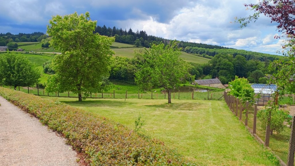 Pavillon sur sous sol complet - CHATEAU CHINON CAMPAGNE - 89.99 m2 - VENDU