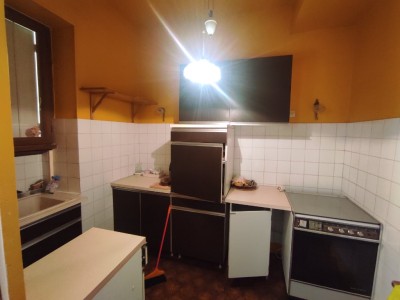 MAISON A VENDRE - CHATEAU CHINON VILLE - 349.38 m2 - 142000€