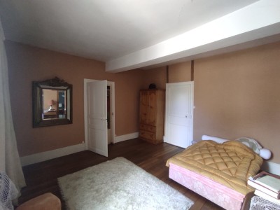 MAISON A VENDRE - CHATEAU CHINON VILLE - 349.38 m2 - 142000€