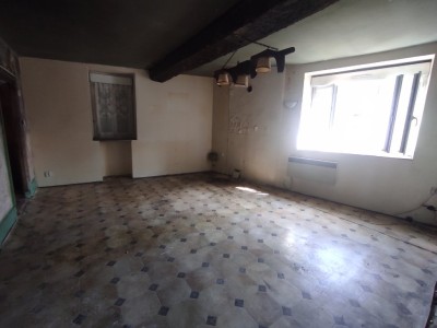 MAISON A VENDRE - CHATEAU CHINON VILLE - 59.68 m2 - 26000€