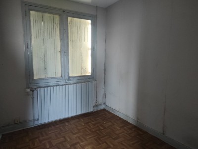 MAISON A VENDRE - CHATEAU CHINON VILLE - 77.38 m2 - 82000€