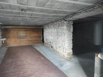 MAISON A VENDRE - CHATEAU CHINON VILLE - 77.38 m2 - 82000€