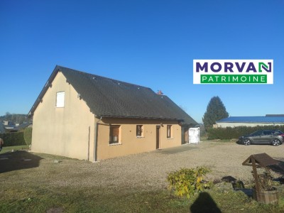 Pavillon sur vide sanitaire - CHATEAU CHINON VILLE - 144.34 m2 - VENDU
