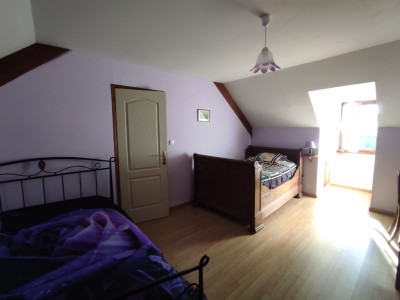 Pavillon sur vide sanitaire - CHATEAU CHINON VILLE - 144.34 m2 - VENDU