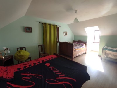 Pavillon sur vide sanitaire - CHATEAU CHINON VILLE - 144.34 m2 - VENDU