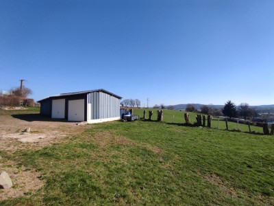 Pavillon sur vide sanitaire - CHATEAU CHINON VILLE - 144.34 m2 - VENDU