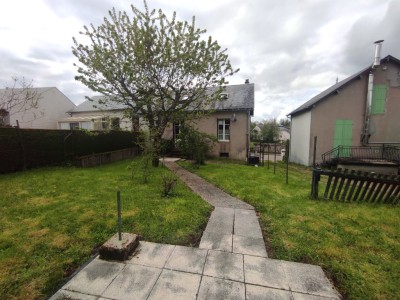 MAISON - CHATEAU CHINON VILLE - 100.12 m2 - VENDU