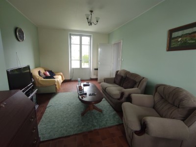 MAISON - CHATEAU CHINON VILLE - 100.12 m2 - VENDU