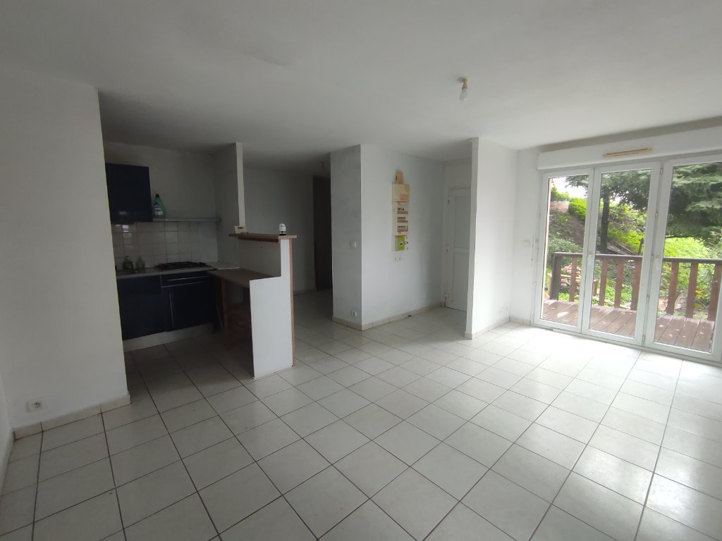 MAISON - CHATEAU CHINON VILLE - 68.36 m2 - VENDU