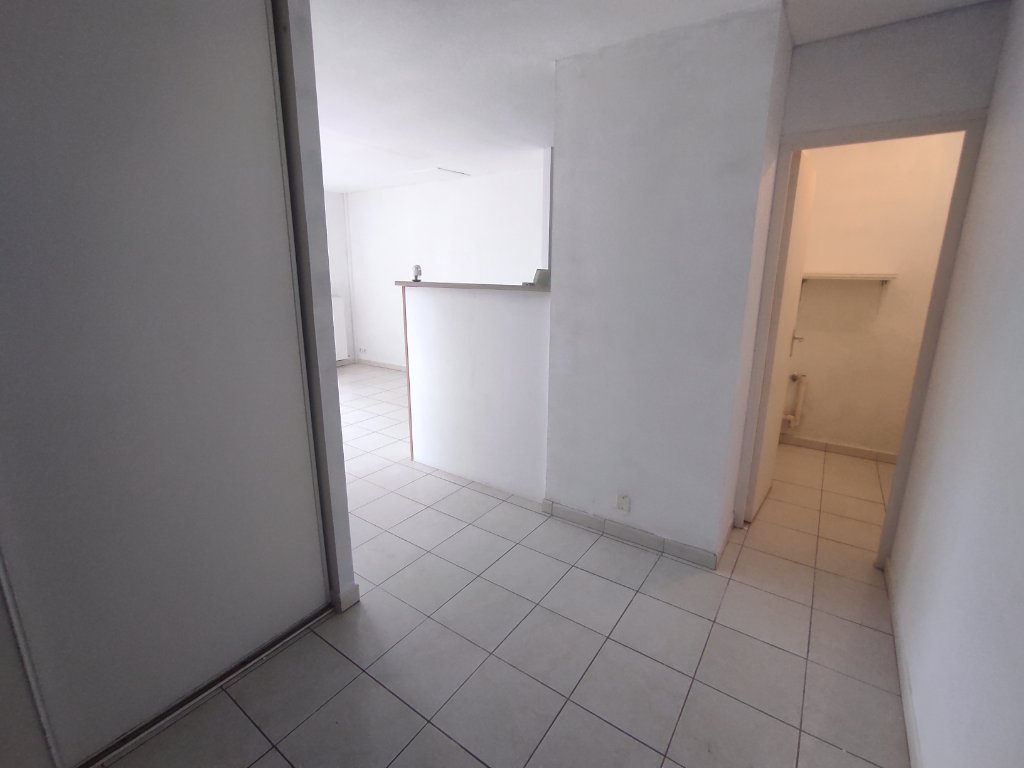 MAISON - CHATEAU CHINON VILLE - 68.36 m2 - VENDU