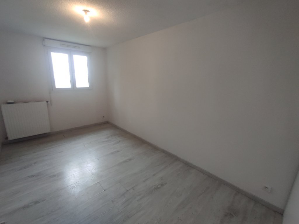 MAISON - CHATEAU CHINON VILLE - 68.36 m2 - VENDU