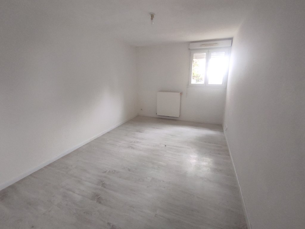 MAISON - CHATEAU CHINON VILLE - 68.36 m2 - VENDU