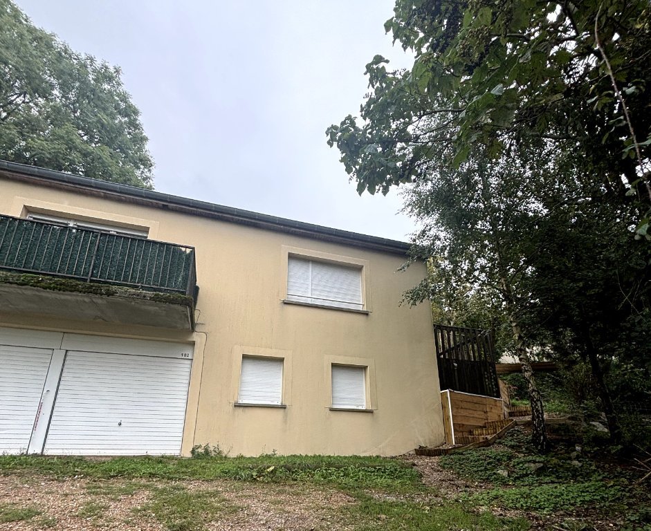 MAISON - CHATEAU CHINON VILLE - 68.36 m2 - VENDU