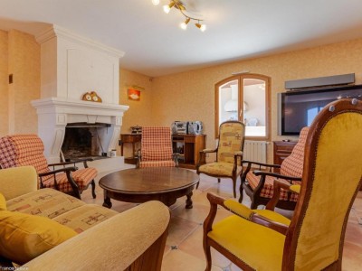 MAISON A VENDRE - CHATEAU CHINON VILLE - 276.59 m2 - 399000€