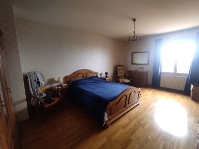 MAISON A VENDRE - CHATEAU CHINON VILLE - 276.59 m2 - 399000€