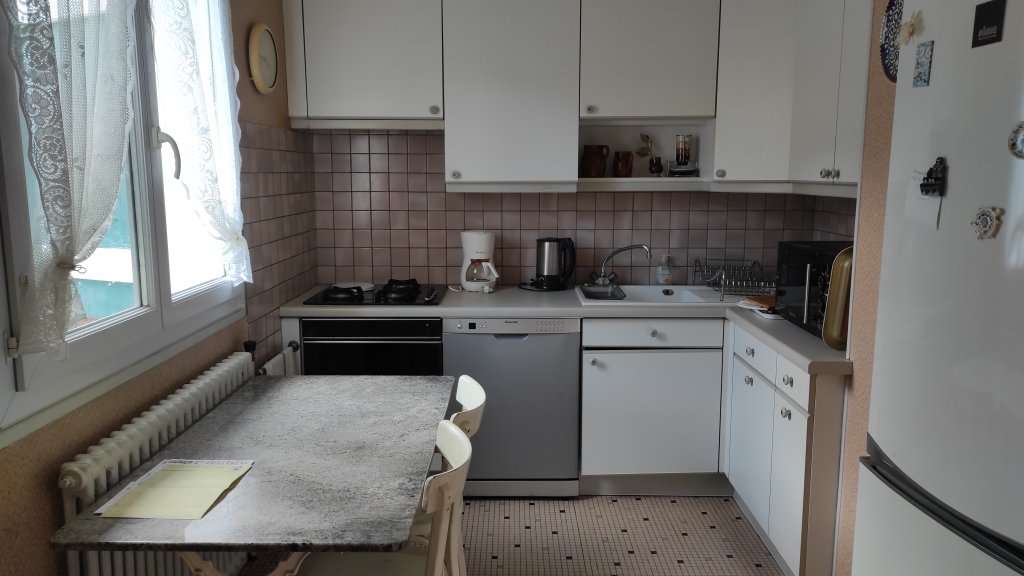 MAISON - CHATEAU CHINON VILLE - 117.88 m2 - VENDU