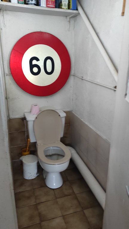 MAISON - CHATEAU CHINON VILLE - 117.88 m2 - VENDU