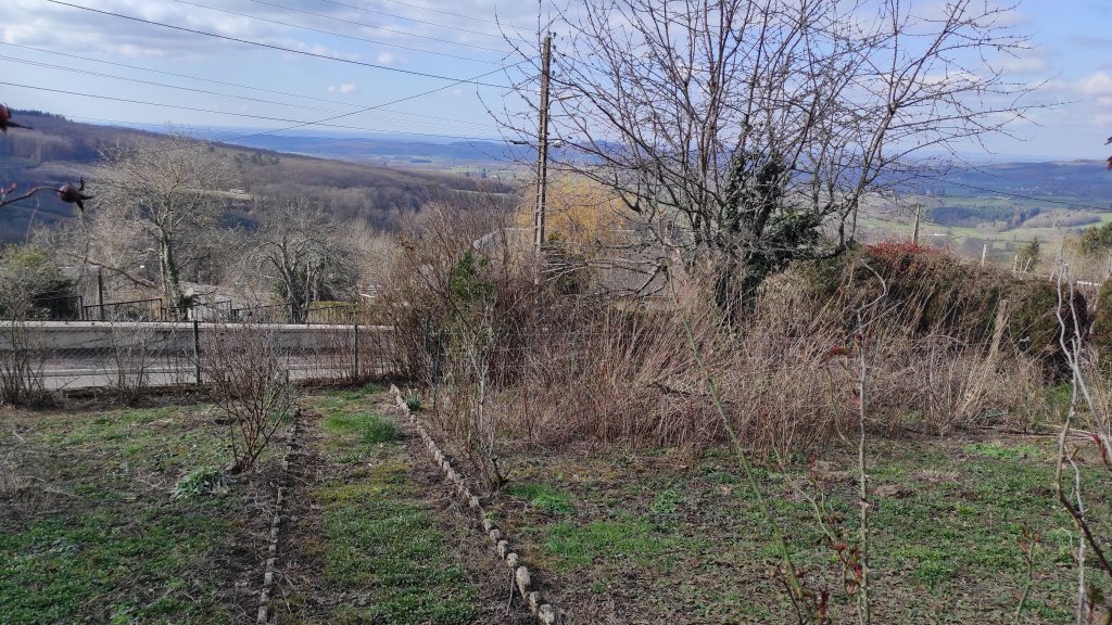 MAISON - CHATEAU CHINON VILLE - 117.88 m2 - VENDU