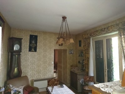 MAISON A VENDRE - CHATEAU CHINON VILLE - 63.4 m2 - 25�000�&euro;