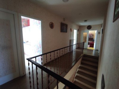 MAISON A VENDRE - CHATEAU CHINON VILLE - 137.69 m2 - 65 000 €