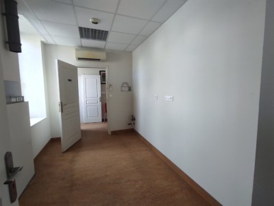 Immeuble de 208 m� A VENDRE - CHATEAU CHINON VILLE - 208.74 m2 - 129�000�&euro;