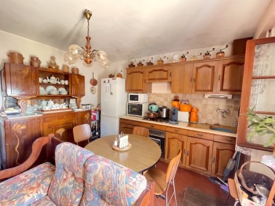 MAISON A VENDRE - CHATEAU CHINON VILLE - 57.57 m2 - 36 000 &euro;