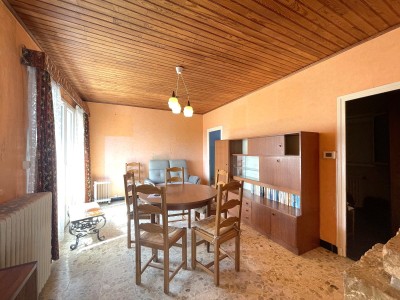 MAISON A VENDRE - CHATEAU CHINON VILLE - 84.39 m2 - 55 000 €