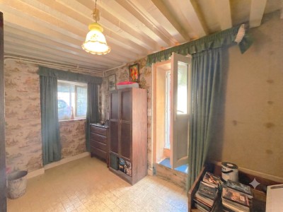 MAISON A VENDRE - CHATEAU CHINON VILLE - 84.39 m2 - 55 000 €
