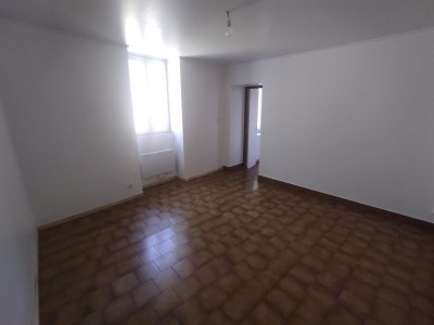 MAISON A VENDRE - CHATEAU CHINON VILLE - 62.08 m2 - 59 900 &euro;