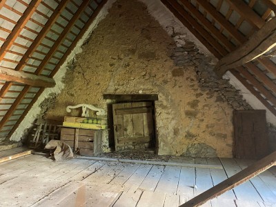MAISON DE CARACTERE A VENDRE - CHATILLON EN BAZOIS - 142.64 m2 - 78000€