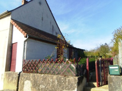 MAISON A VENDRE - CHATILLON EN BAZOIS - 92.96 m2 - 44000€