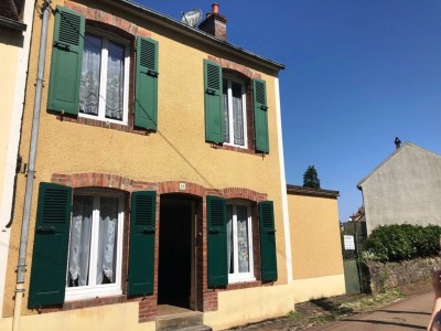MAISON - CHATILLON EN BAZOIS - 83.57 m2 - VENDU