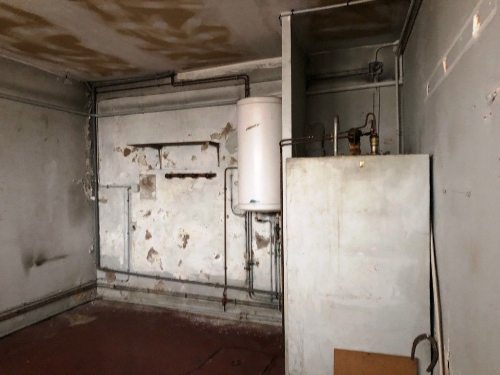 MAISON DE BOURG TOUS COMMERCES - CHATILLON EN BAZOIS - 69.39 m2 - VENDU