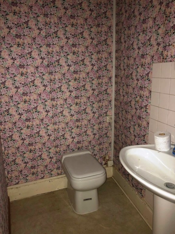 MAISON DE BOURG TOUS COMMERCES - CHATILLON EN BAZOIS - 69.39 m2 - VENDU