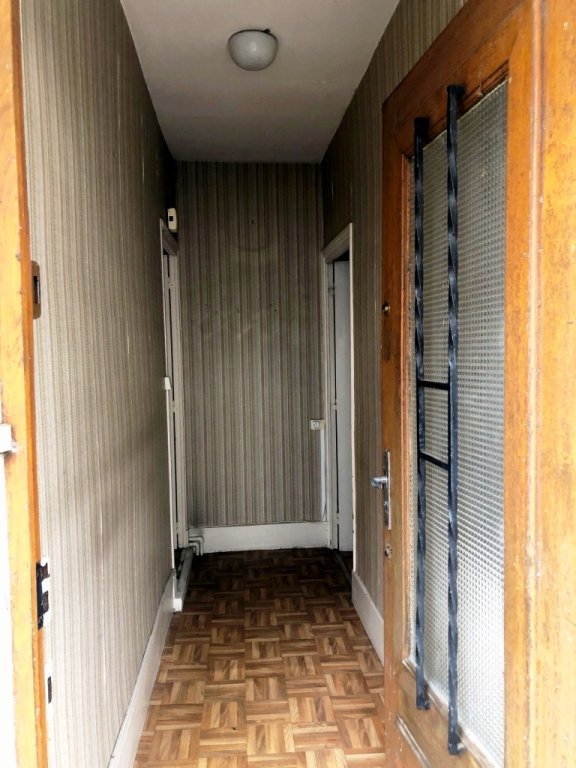 MAISON DE BOURG TOUS COMMERCES - CHATILLON EN BAZOIS - 69.39 m2 - VENDU