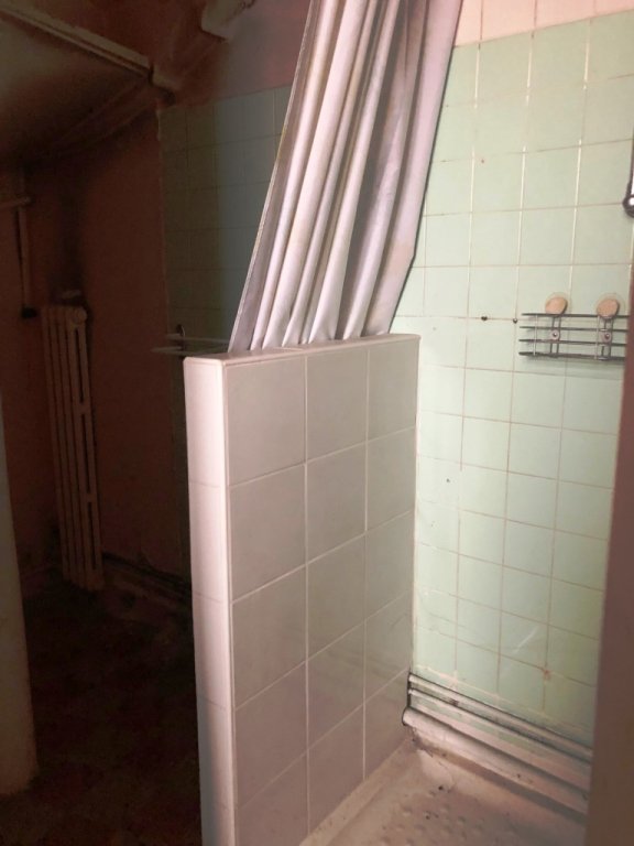 MAISON DE BOURG TOUS COMMERCES - CHATILLON EN BAZOIS - 69.39 m2 - VENDU