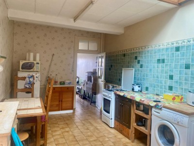 MAISON A VENDRE - CHATILLON EN BAZOIS - 102.56 m2 - 71000€