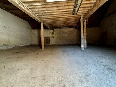 MAISON A VENDRE - CHATILLON EN BAZOIS - 173.12 m2 - 99 000 &euro;