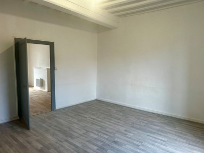 MAISON A VENDRE - CHATILLON EN BAZOIS - 180.38 m2 - 82 000 €