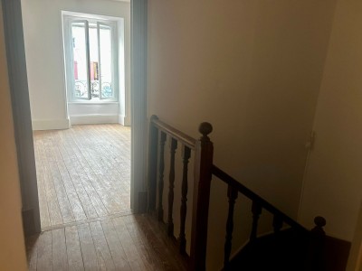MAISON A VENDRE - CHATILLON EN BAZOIS - 180.38 m2 - 82 000 €